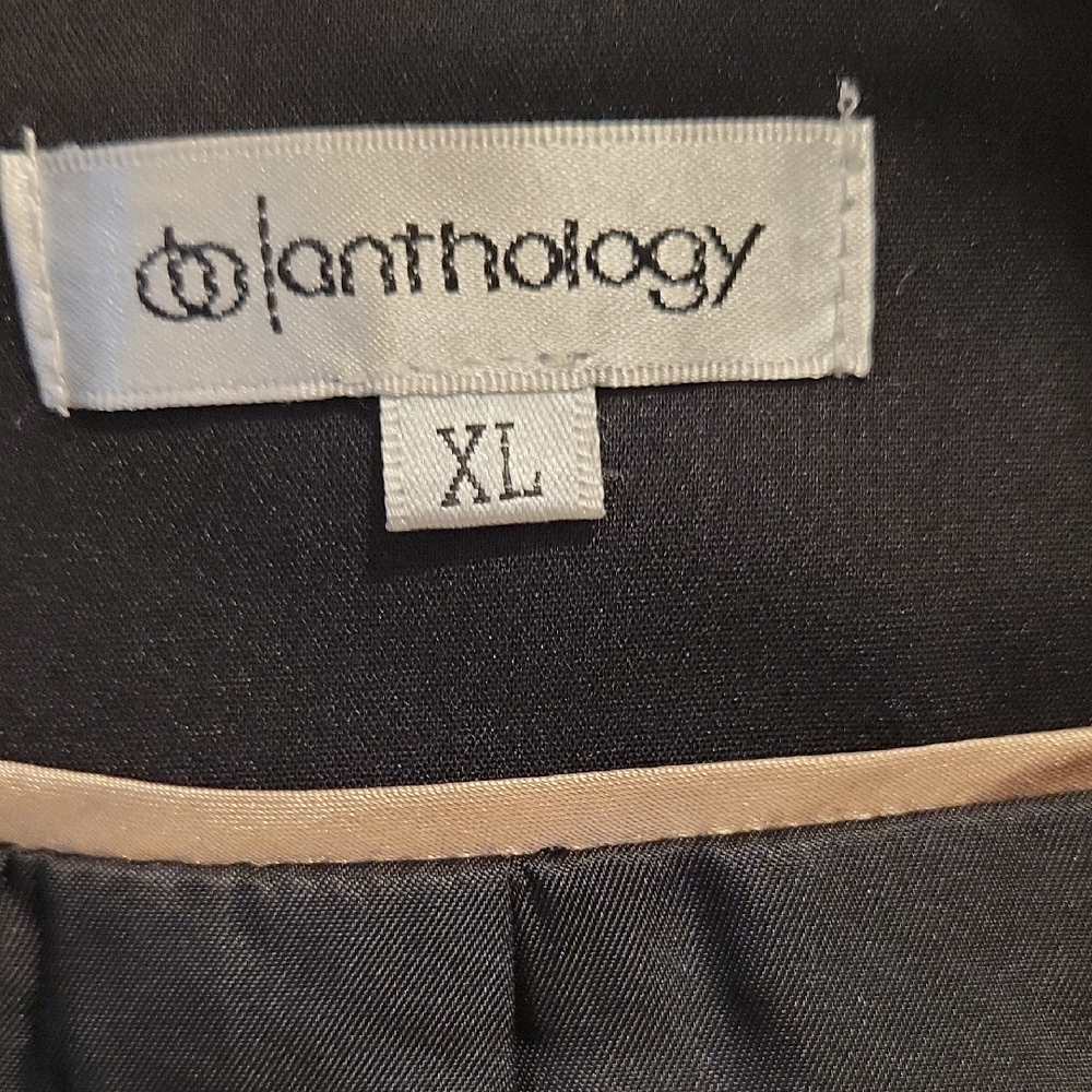 Bare Anthology Classic Black Blazer - Picture 2 of 6
